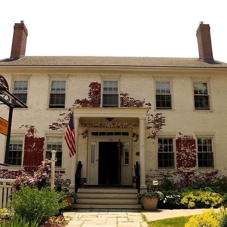 Butler House Acomodação com café da manhã Stowe Exterior foto